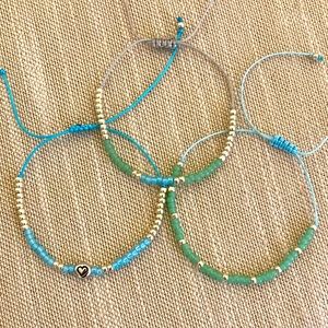 New Super Cute Silver Heart Petite Beaded Surfer Boho  Friendship Bracelet Set